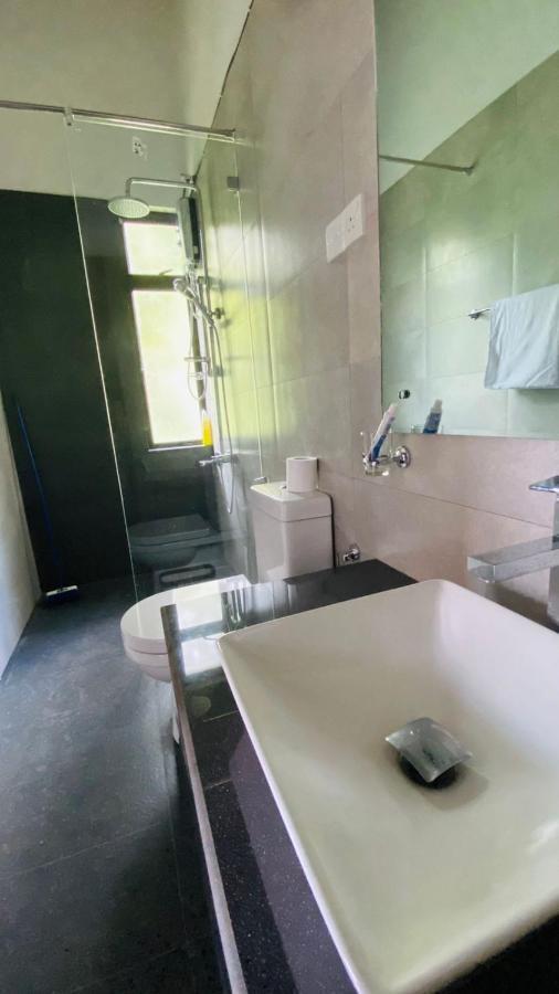 Travel Inn Deluxe Anniewatta 康提 外观 照片